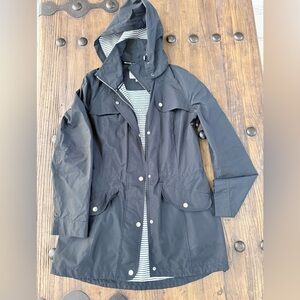 Michael Kors rain coat, Sz S, detachable hood